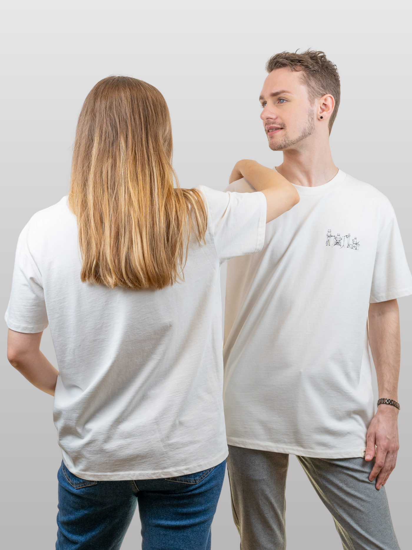 Unisex Oversized T-Shirt Cat Band White Alyssum